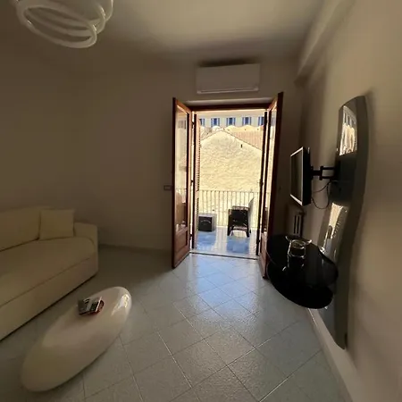 Lägenhet 4 Passi Dal Mare